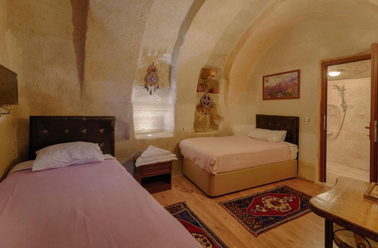 Hotel Avlu Cave House Göreme Esterno foto