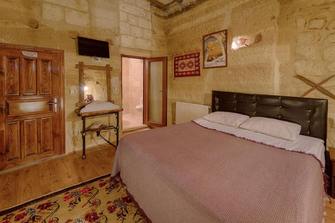 Hotel Avlu Cave House Göreme Esterno foto