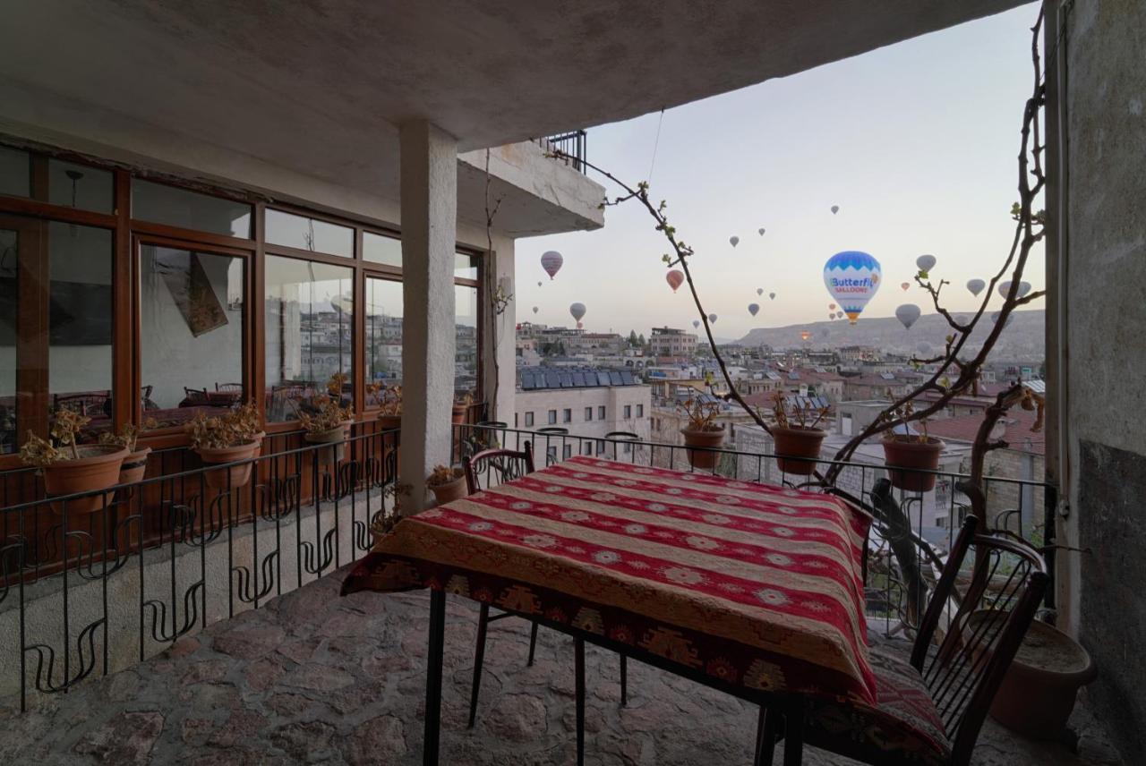 Hotel Avlu Cave House Göreme Esterno foto