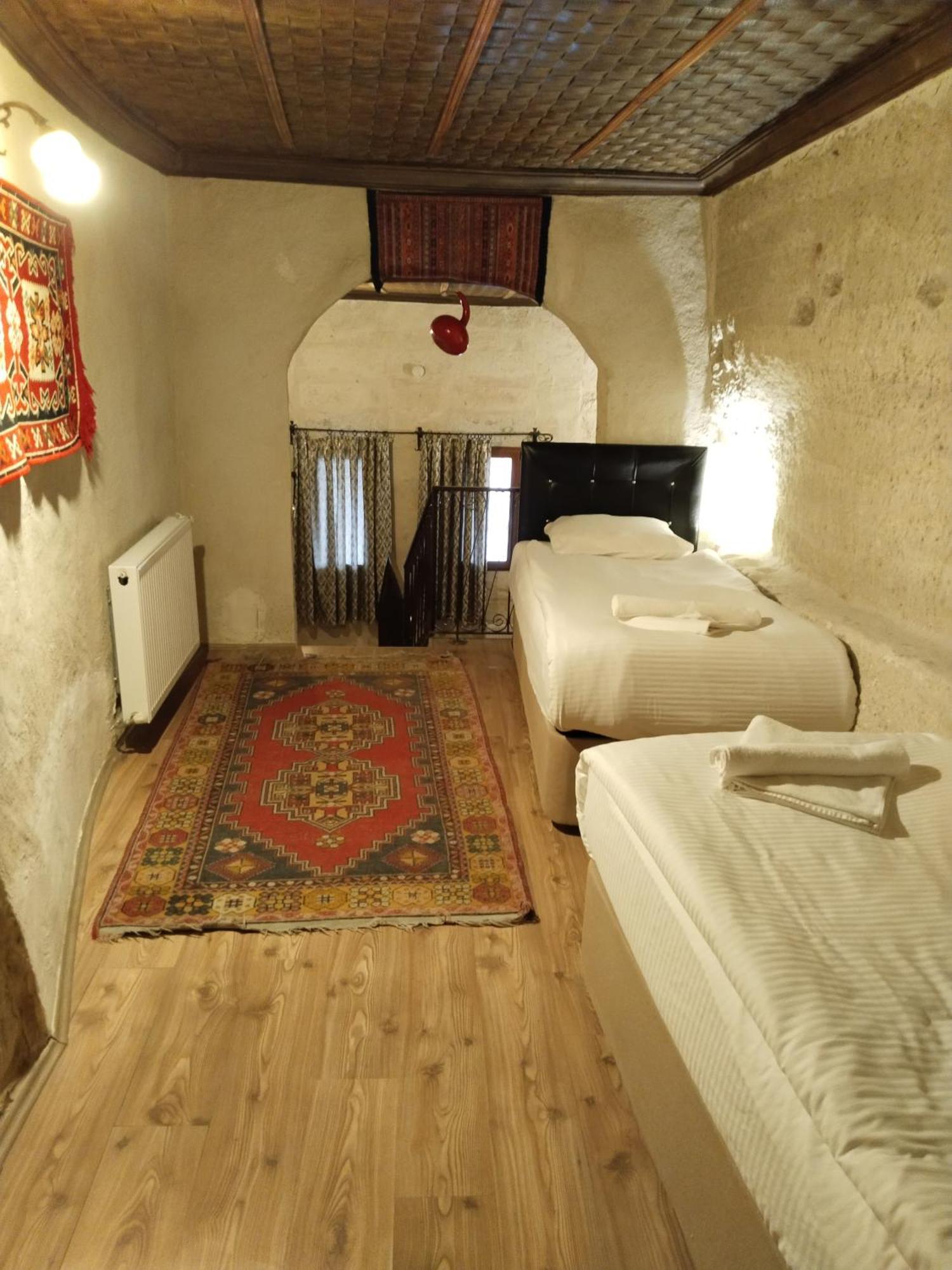 Hotel Avlu Cave House Göreme Esterno foto