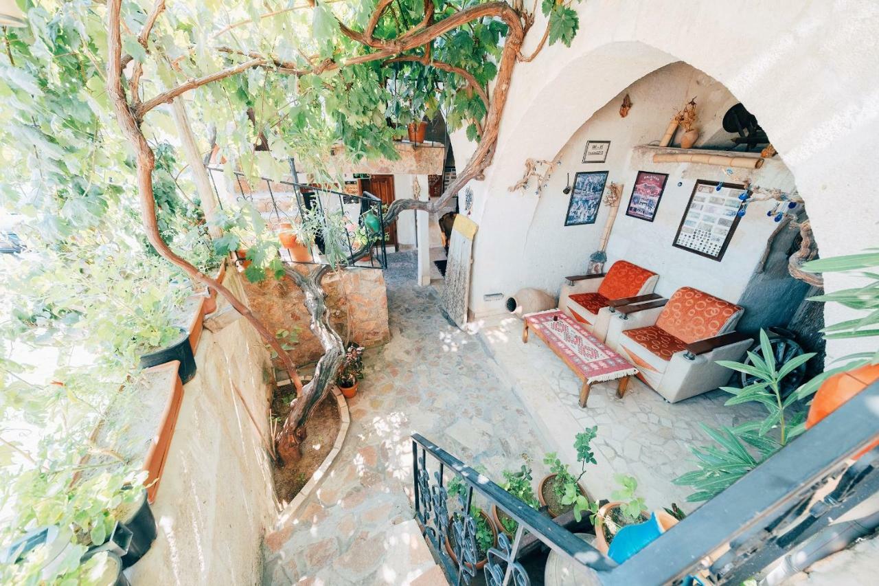 Hotel Avlu Cave House Göreme Esterno foto